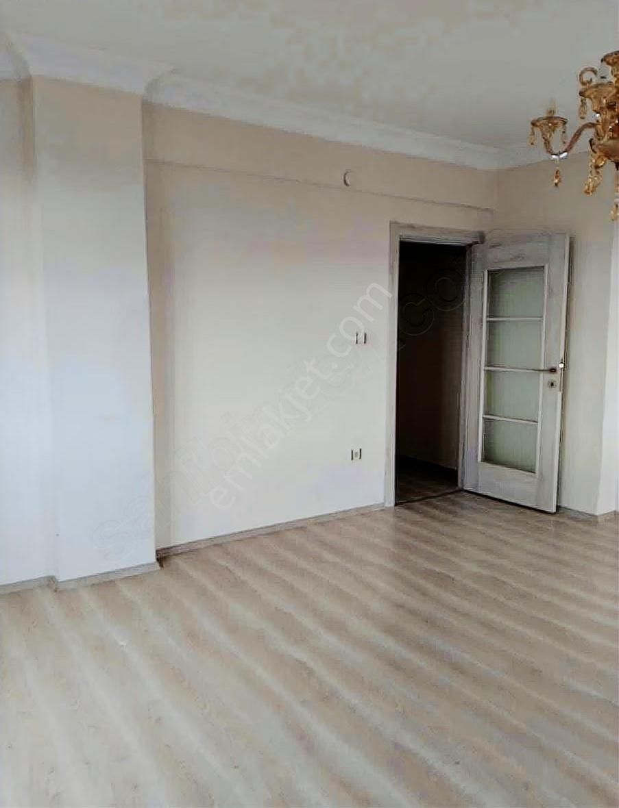 Ana Caddeye Yakın 3+1 - Görsel 16