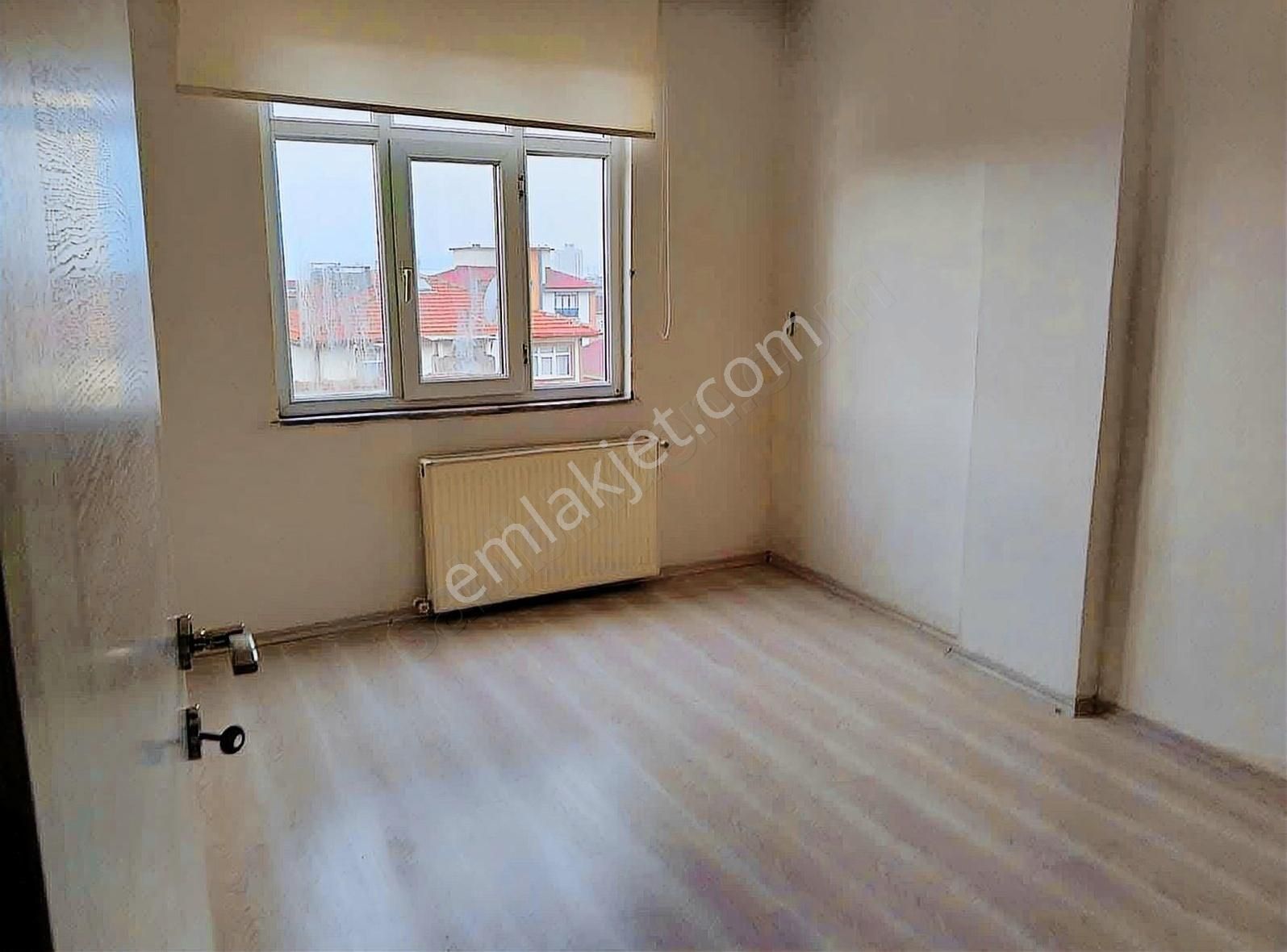 Ana Caddeye Yakın 3+1 - Görsel 5