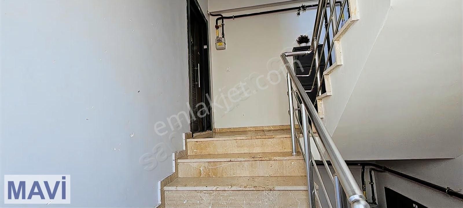 Remax Mavi'den,pabuçcular'da,ara Kat,eşyalı 2+1 Kiralık Daire - Görsel 3