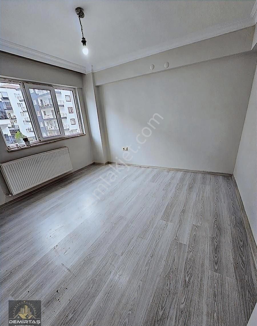 Selcukbeyde Kiralik Arakat Daire - Görsel 13