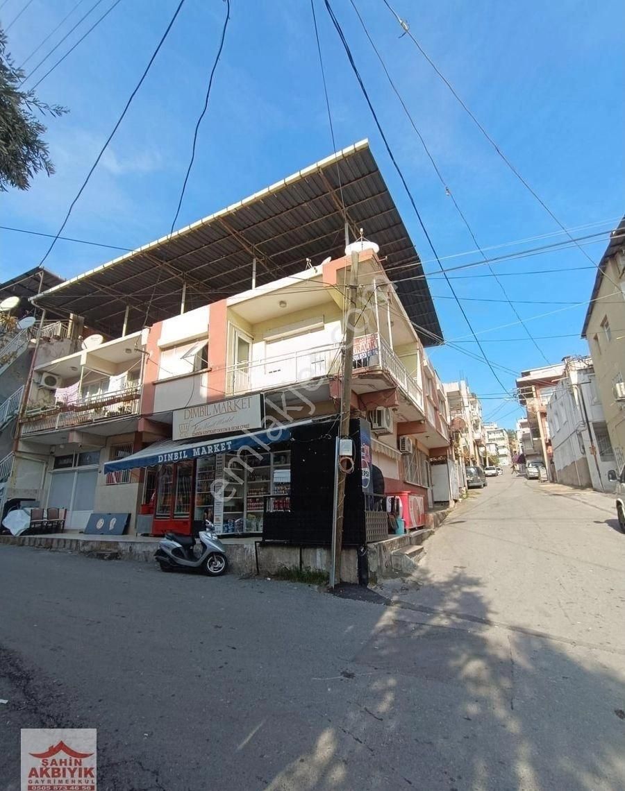 Bayraklı Cengizhan Mah 2+1 K.mutfak 75m2