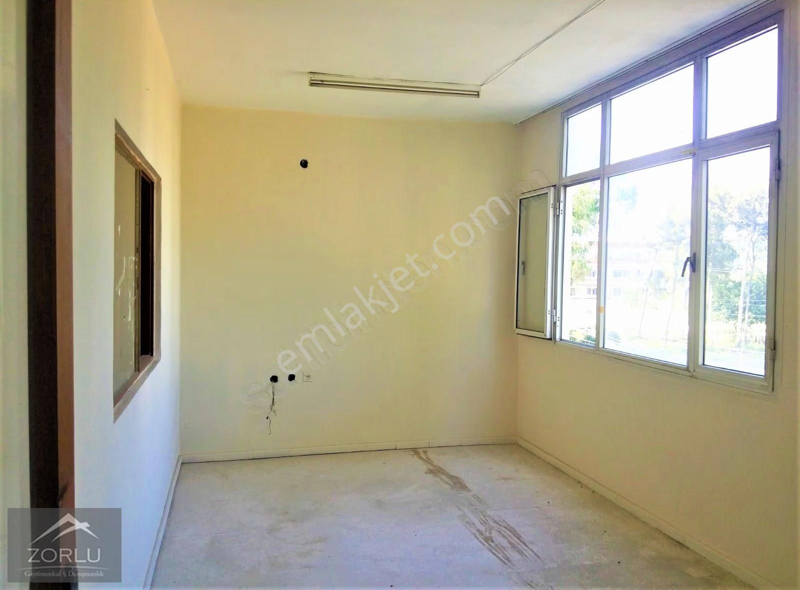 Zorlu Gayrimenkul'den Kiralık Merkezi Konumda 2. Kat 240 M2 Ofis - Görsel 7