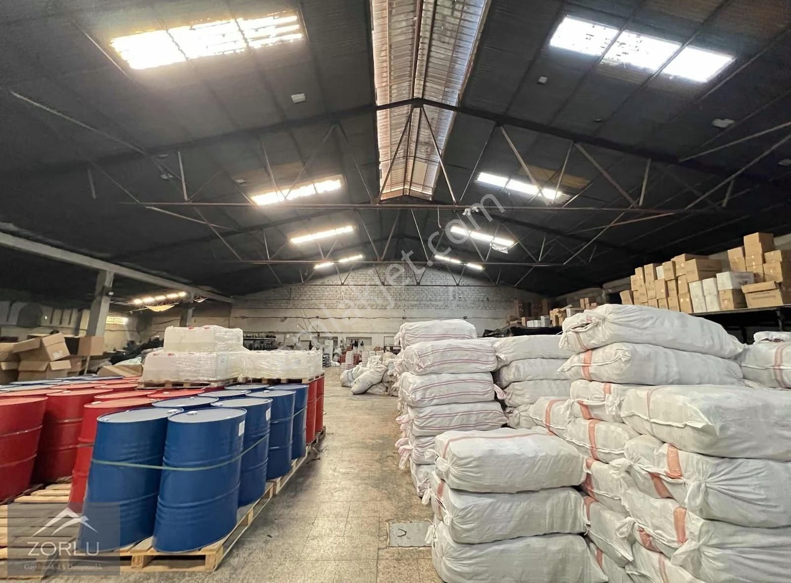 Zorlu'dan Keresteciler Sitesi İçerisinde 2.000 M2 1000 Kw Depo - Görsel 9