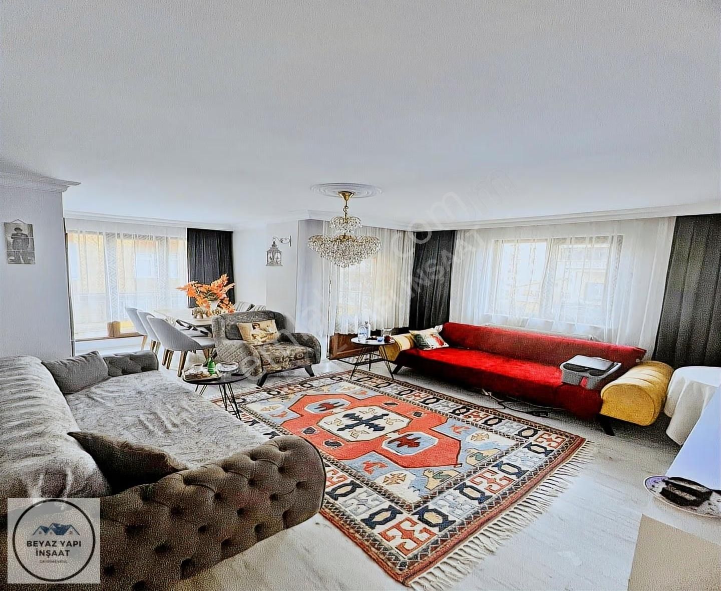 Beyaz Yapı'dan Cumhuriyet Caddesine Yürüme Mesafesi 2+1 Ara Kat