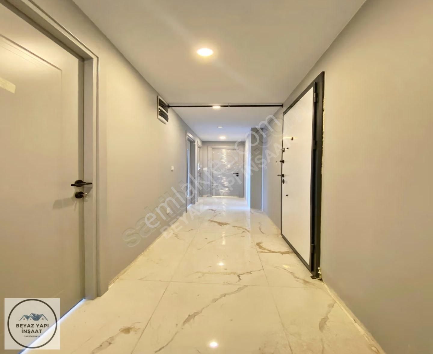 Beyaz Yapıdan Site İçerisin'de Açık/kapalı Otoparklı 3+1 Ara Kat - Görsel 9