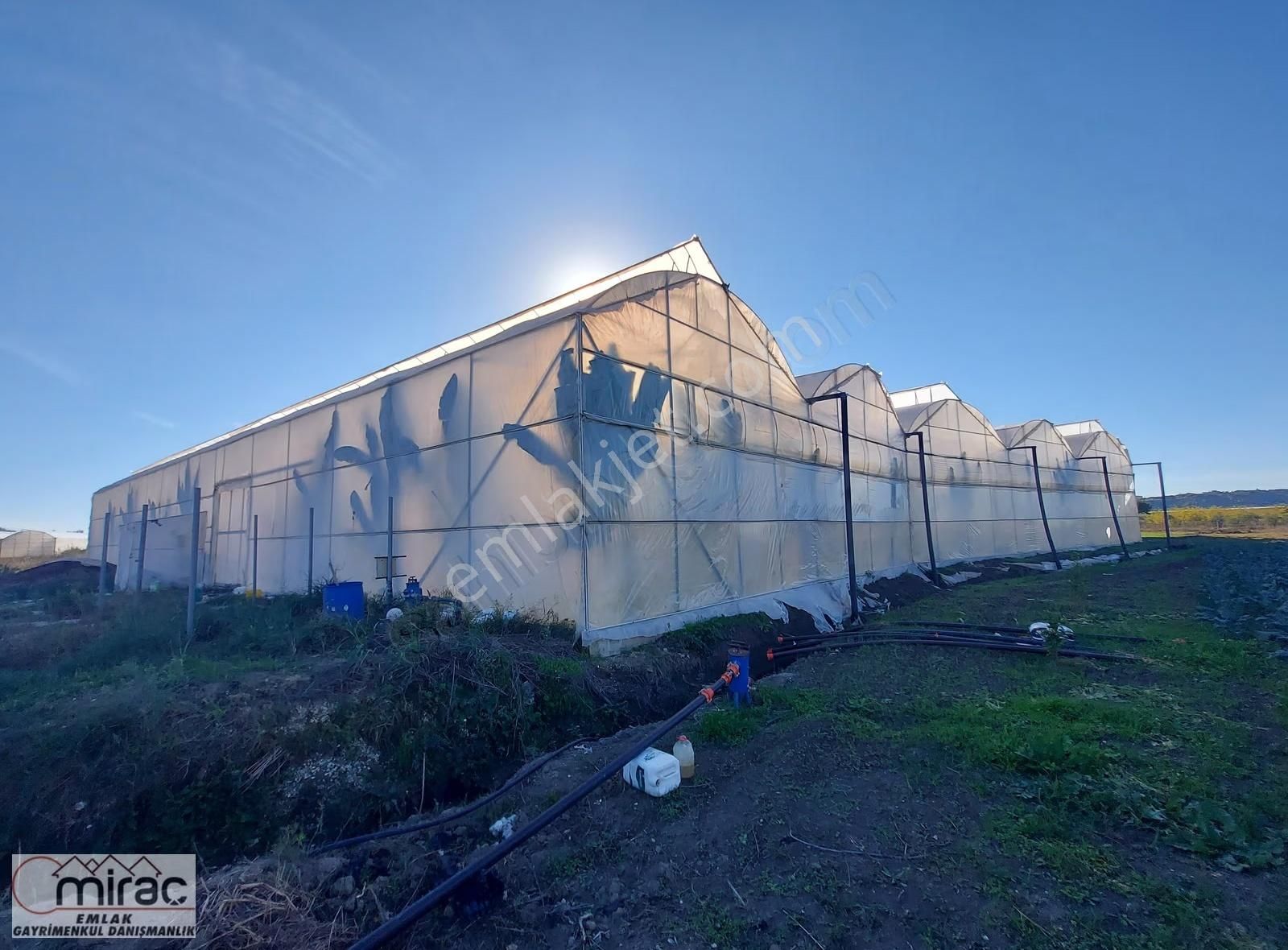 Yeniköyde İçinde Muz Serası Olan 6.500 M2 Tek Tapu Satılık Tarla - Görsel 4