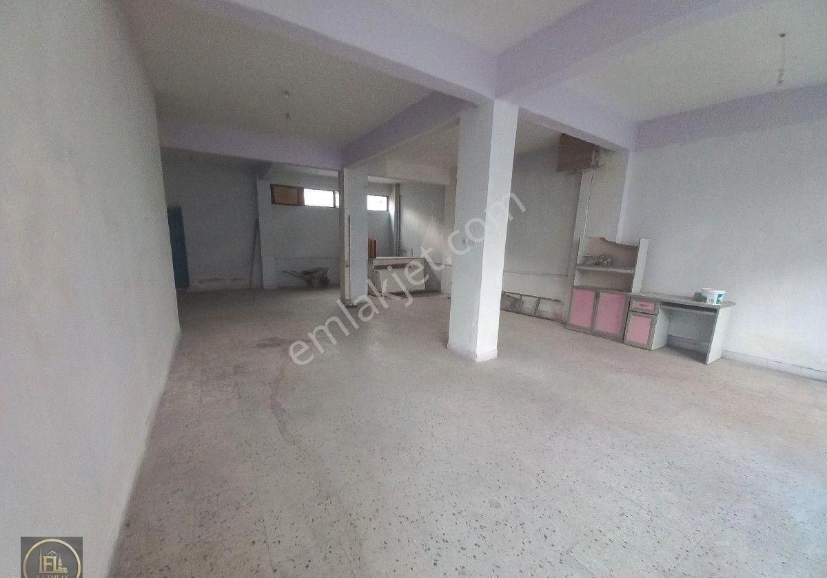 Fl Emlaktan Aşık Veysel De 100 M² Düz Giriş Dükkan