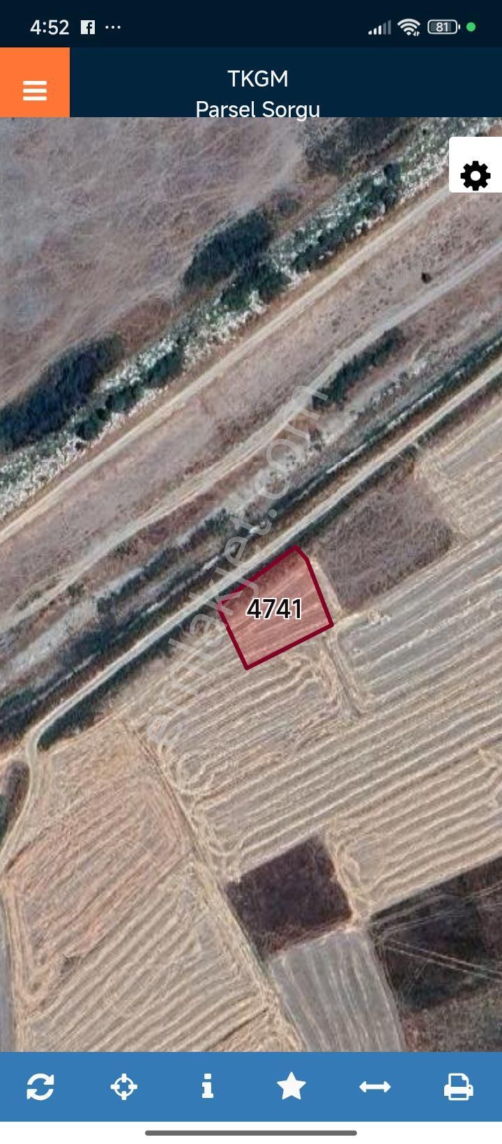 Burdur Karamanlı Yola Cephe Satılık Tarla