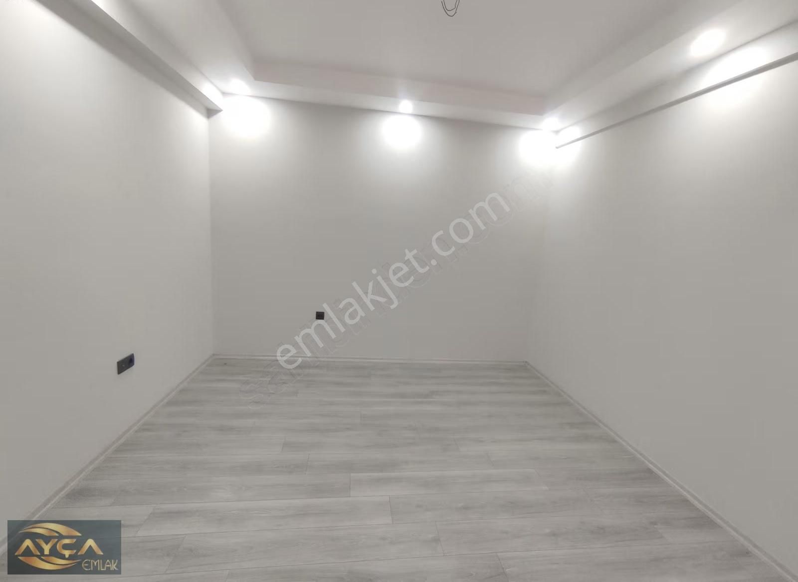 Mükemmel Konumda Ebeveyn Banyolu Ayçadan Kiralık 2+1 Daire - Görsel 9