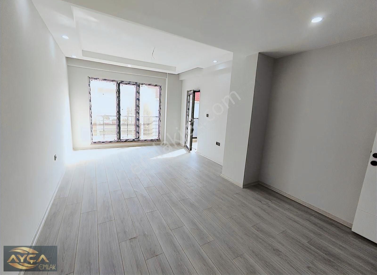 Mükemmel Konumda Ebeveyn Banyolu Ayçadan Kiralık 2+1 Daire - Görsel 14