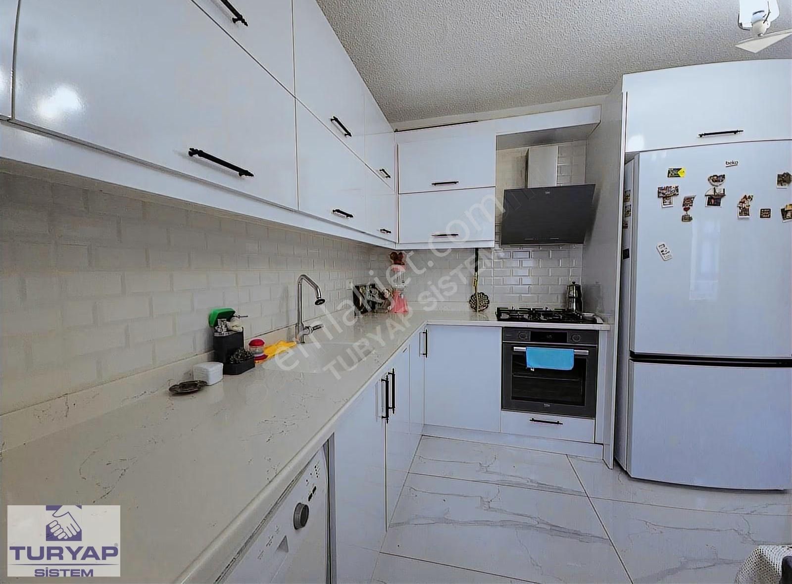 Turyap Sistem'den Gazi'de, Sıfır Ayarında Yenilenmiş Satılık 3+1 - Görsel 16