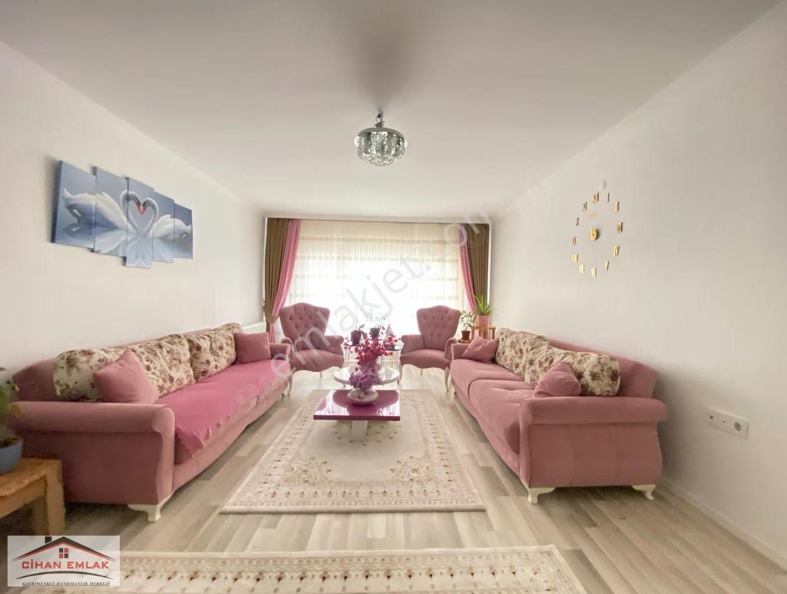 Kalatepede Unsal Sok Ve Akgüvercin Cadde Yakını Satlık 3+1 Daire - Görsel 13