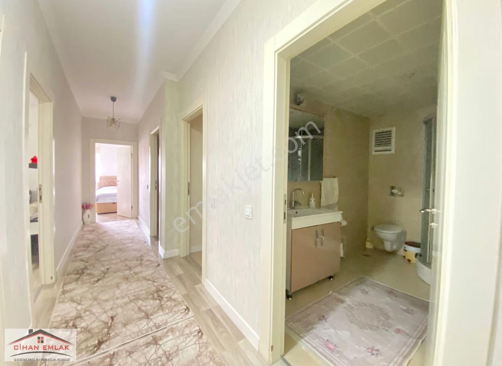 Kalatepede Unsal Sok Ve Akgüvercin Cadde Yakını Satlık 3+1 Daire - Görsel 15