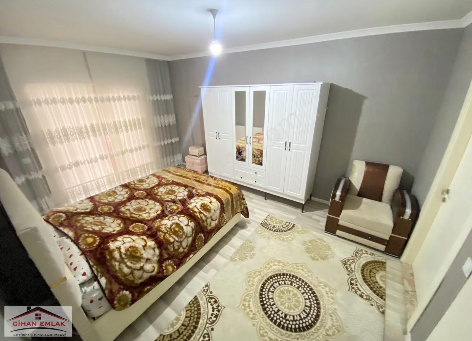 Kalatepede Unsal Sok Ve Akgüvercin Cadde Yakını Satlık 3+1 Daire - Görsel 3