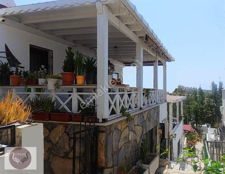 Bodrum Oasis Üstü Merkezi Konumda 3+1