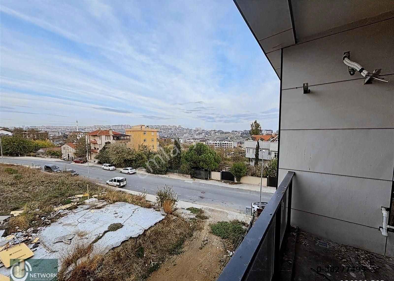 Acil Satılık Beylikdüzü Kavaklı'da 3+1 Ultra Lux Dubleks Daire - Görsel 8