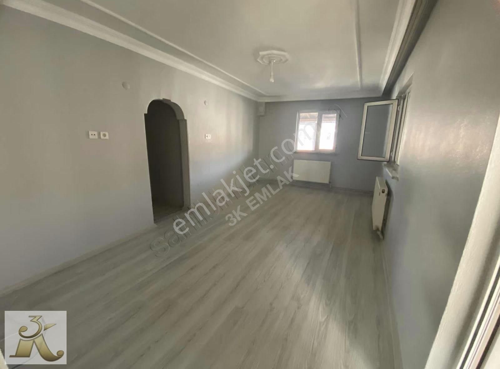 3k Emlak'tan Kiralık 160 M2 3+1 Kalabalık Ailelere Uygun Daire - Görsel 3