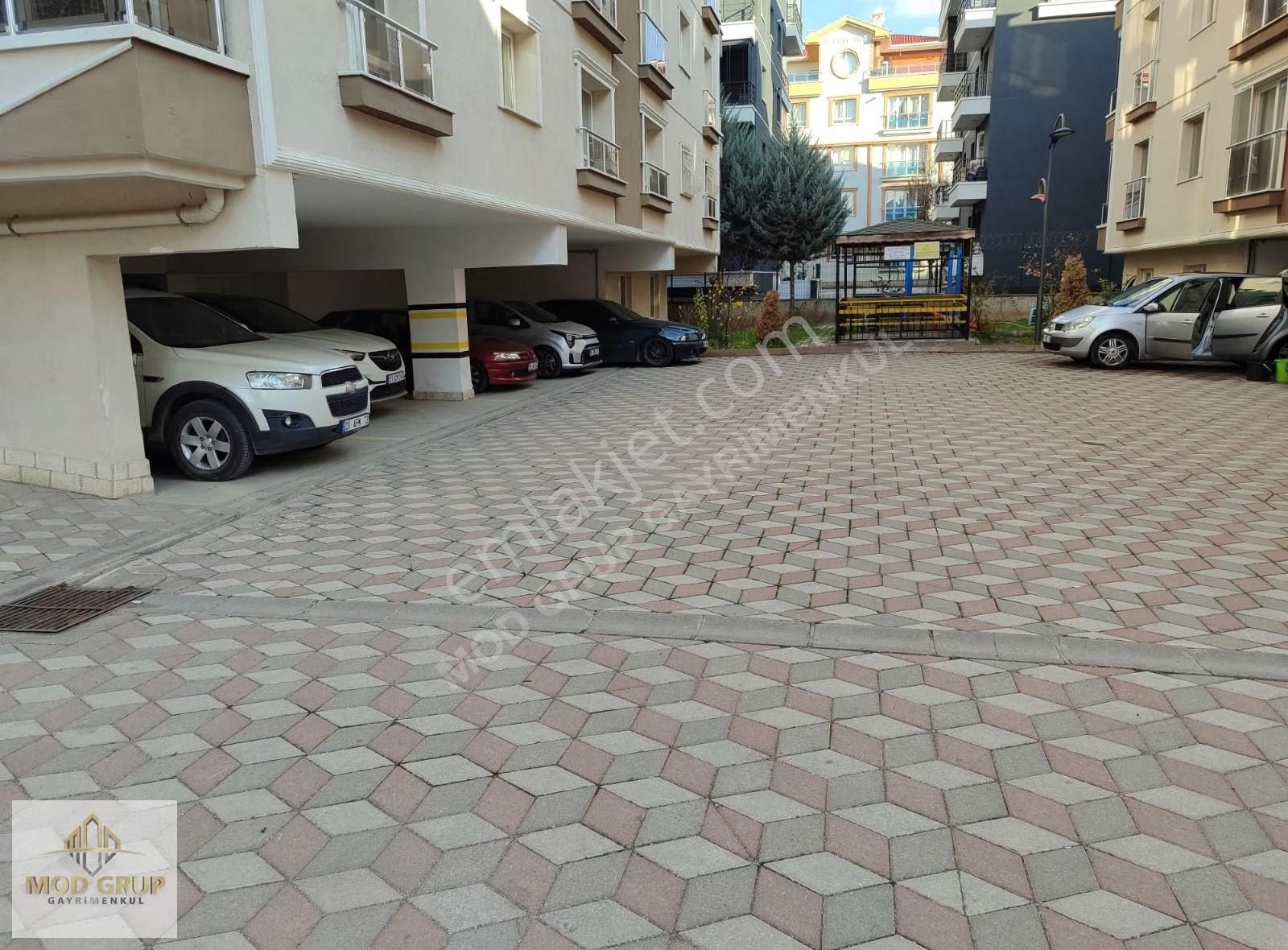 Eryaman Şeker Mahallesinde En Kaliteli Arakat 3+1 Daire - Görsel 3