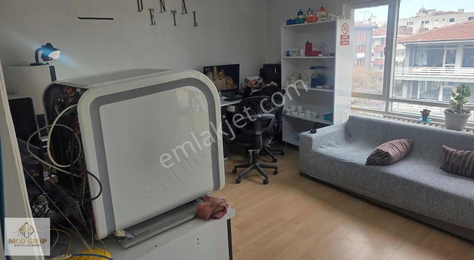 Yüksel Caddesinde Kombili İş Yerine Uygun 3+1 Daire - Görsel 2