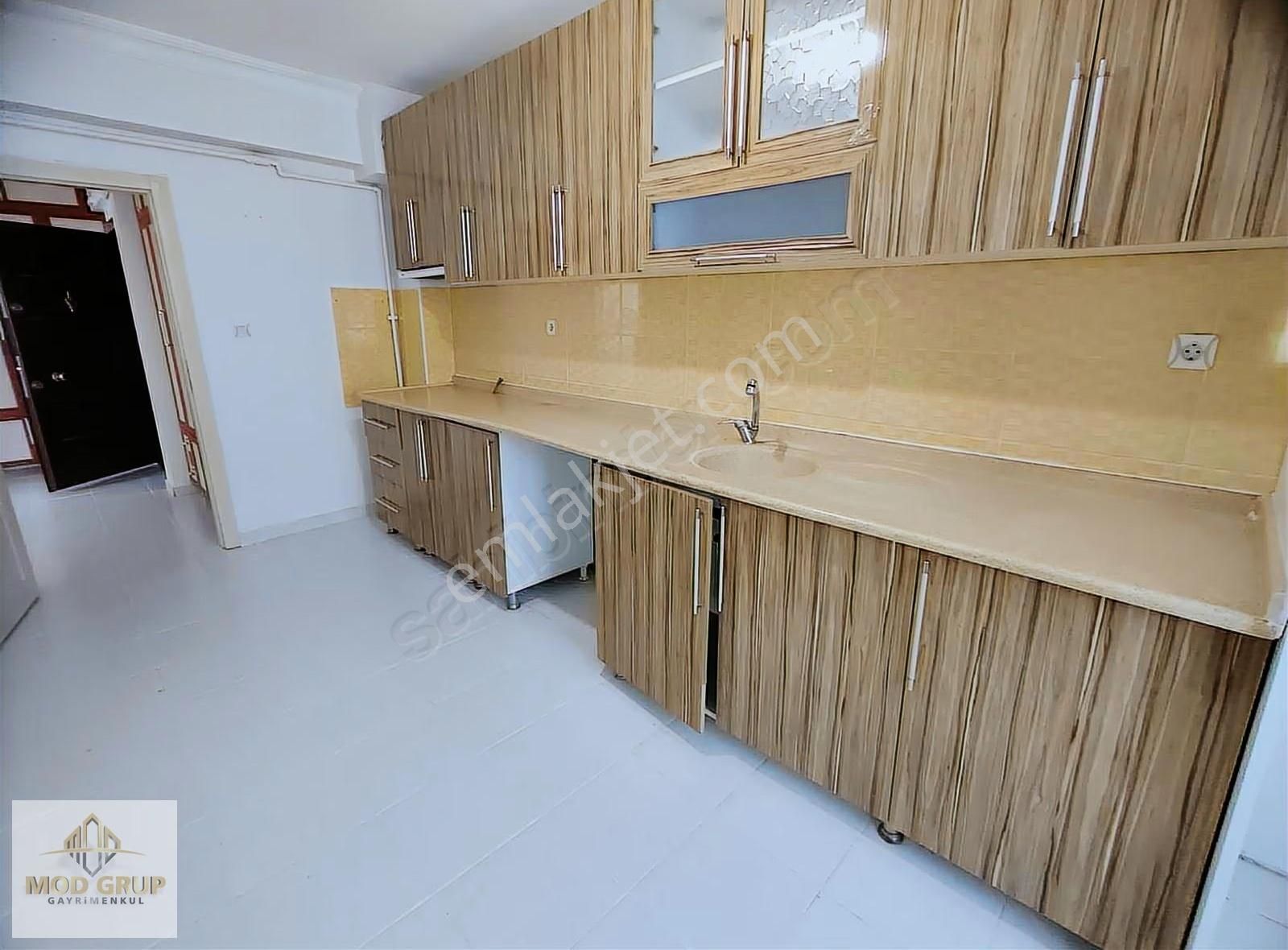 Eryaman Şeker Mahallesinde Boş Satılık 3+1 Arakat Geniş Daire - Görsel 24