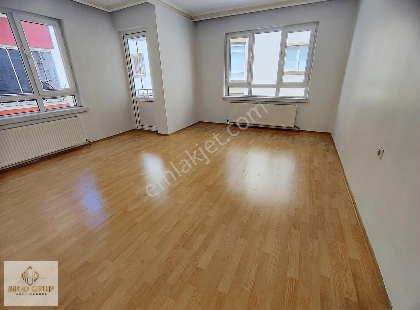 Eryaman Şeker Mahallesinde Boş Satılık 3+1 Arakat Geniş Daire - Görsel 4