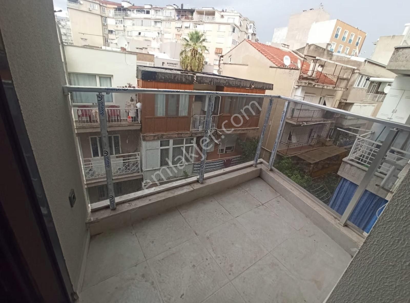 Bornova Erzene'de Sıfır 2+1 Kiralık Daire - Görsel 24