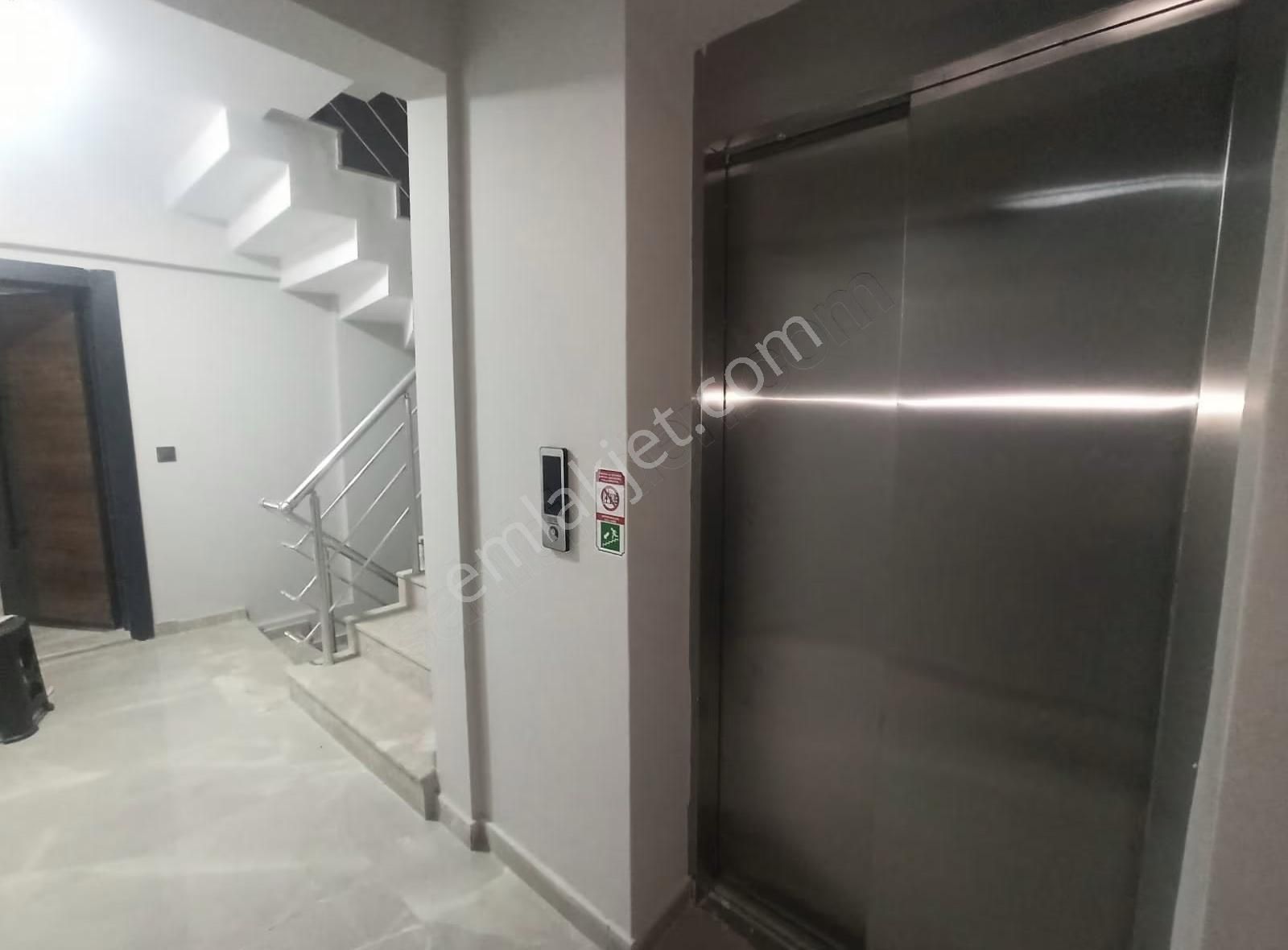 Bornova Erzene'de Sıfır 2+1 Kiralık Daire - Görsel 16