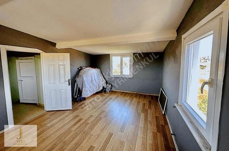 Krediye Uygun -- Kupon Konumda Satılık Triplex Villa - Görsel 9