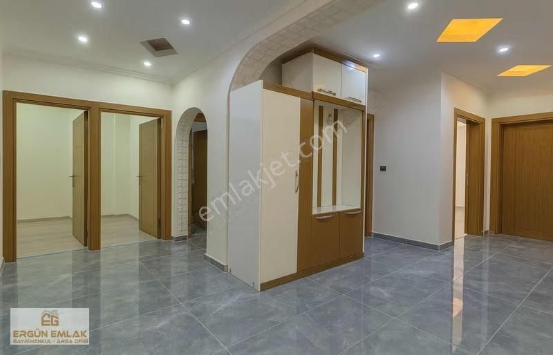 3+1 Satılık Kış Bahçeli Daire - Görsel 27
