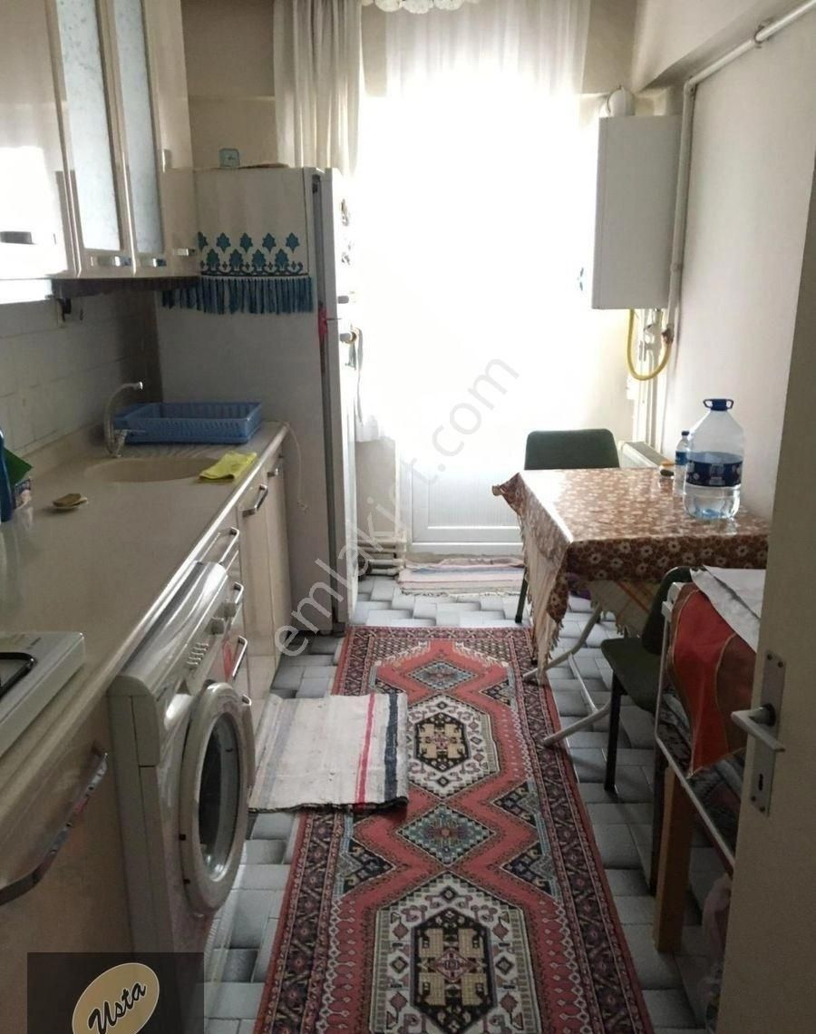 Merkezi Konumda Mobilyalı Ara Katta 3+1 Kiralık Daire - Görsel 4