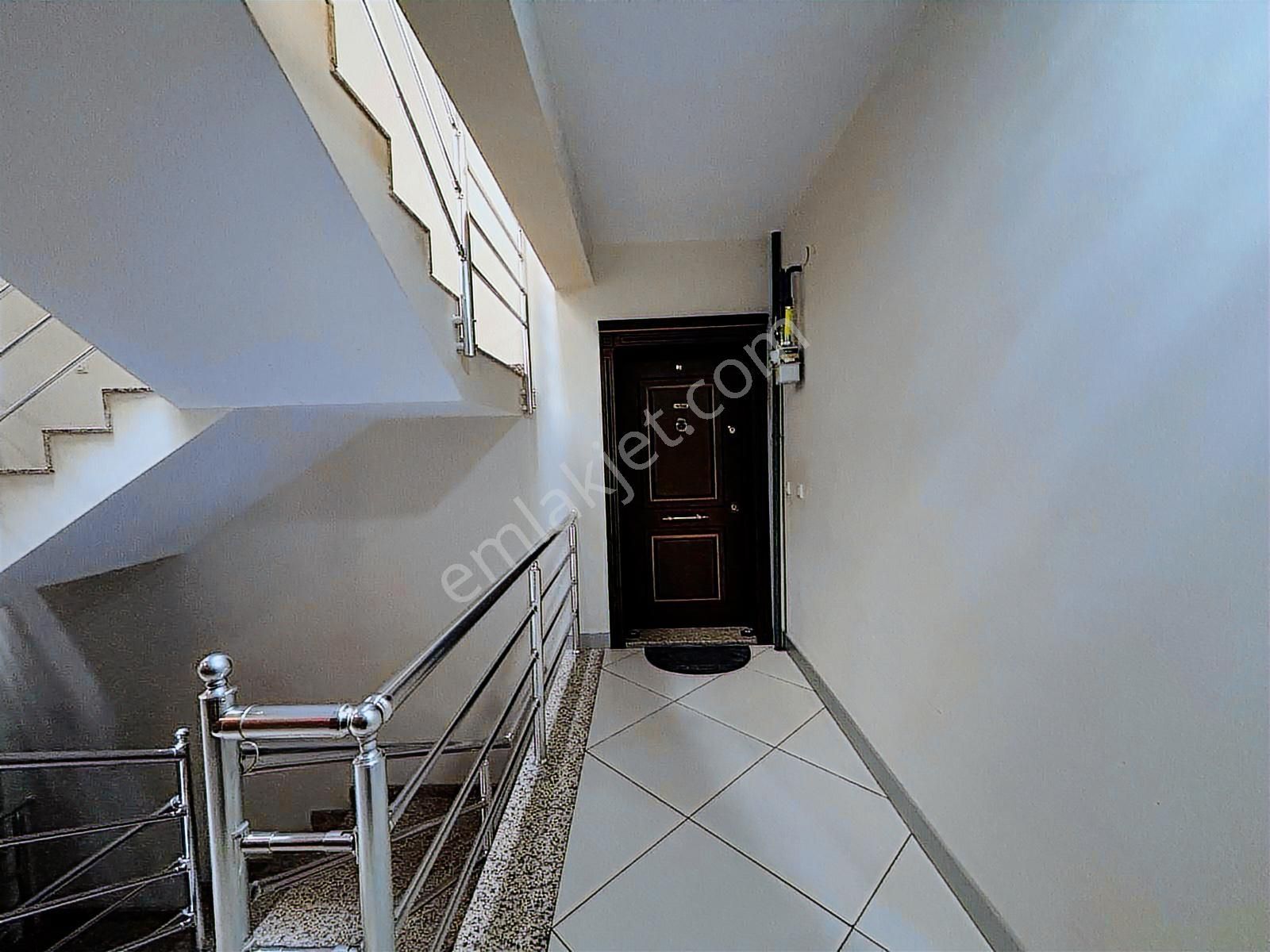 Y.kaptan Armadakent Residence'da,özel Konum Satılık Arakat 3,5+1 - Görsel 18