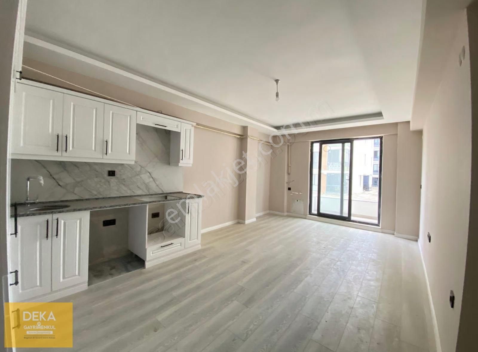 Deka Gayrimenkul'den Satılık 1+1 Daire