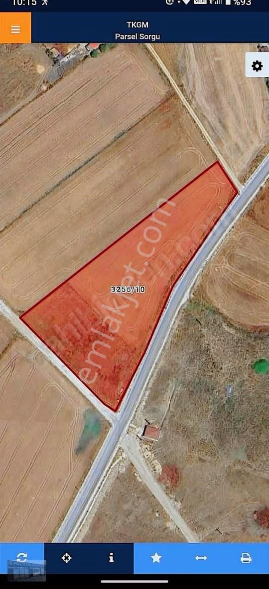 Kamiloba Ana Asfalta Cephe Satılık Tarla