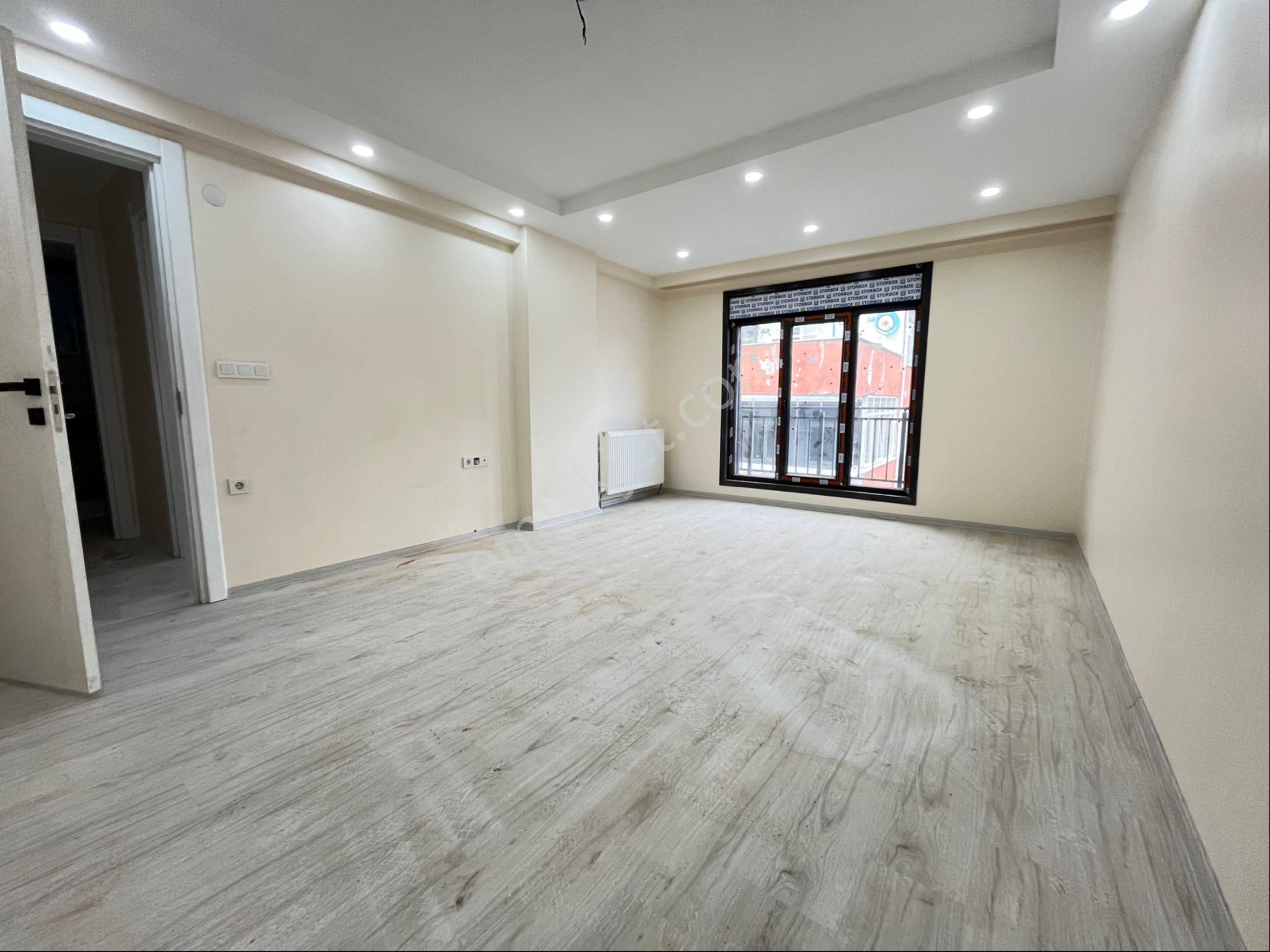 İmren Gayrimenkulden Kiralık 2+1 Arakat Cadde Üstü Yeni Bina - Görsel 3