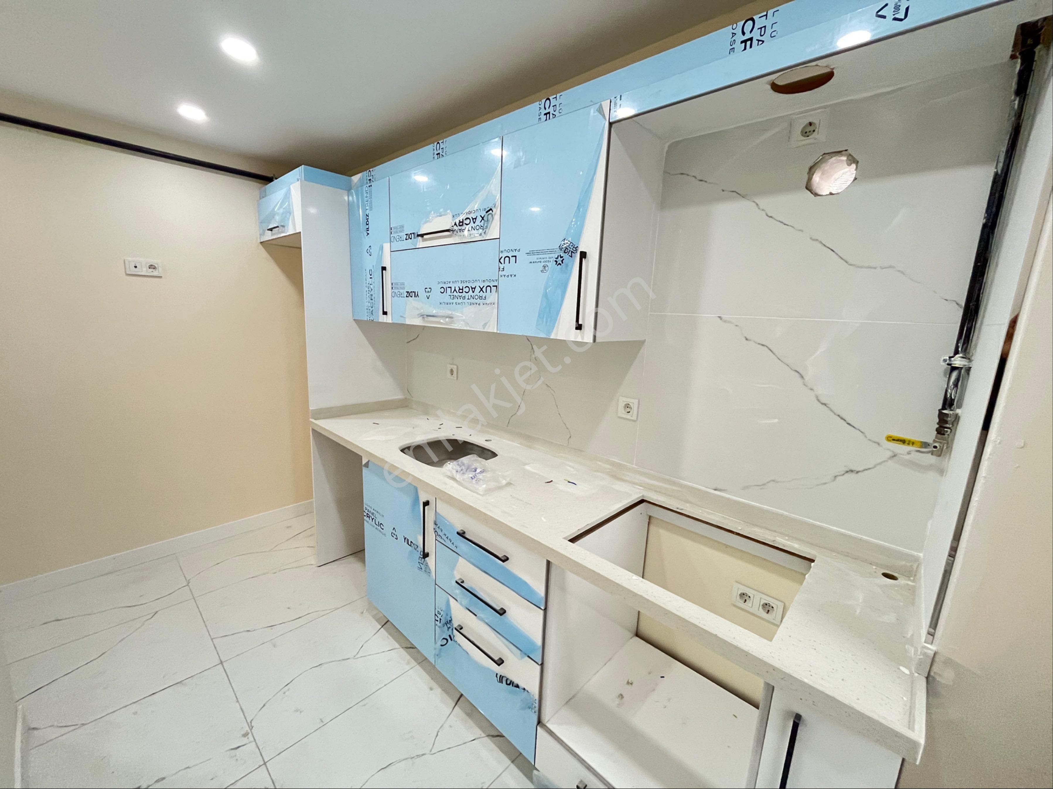 İmren Gayrimenkulden Kiralık 2+1 Arakat Cadde Üstü Yeni Bina - Görsel 13