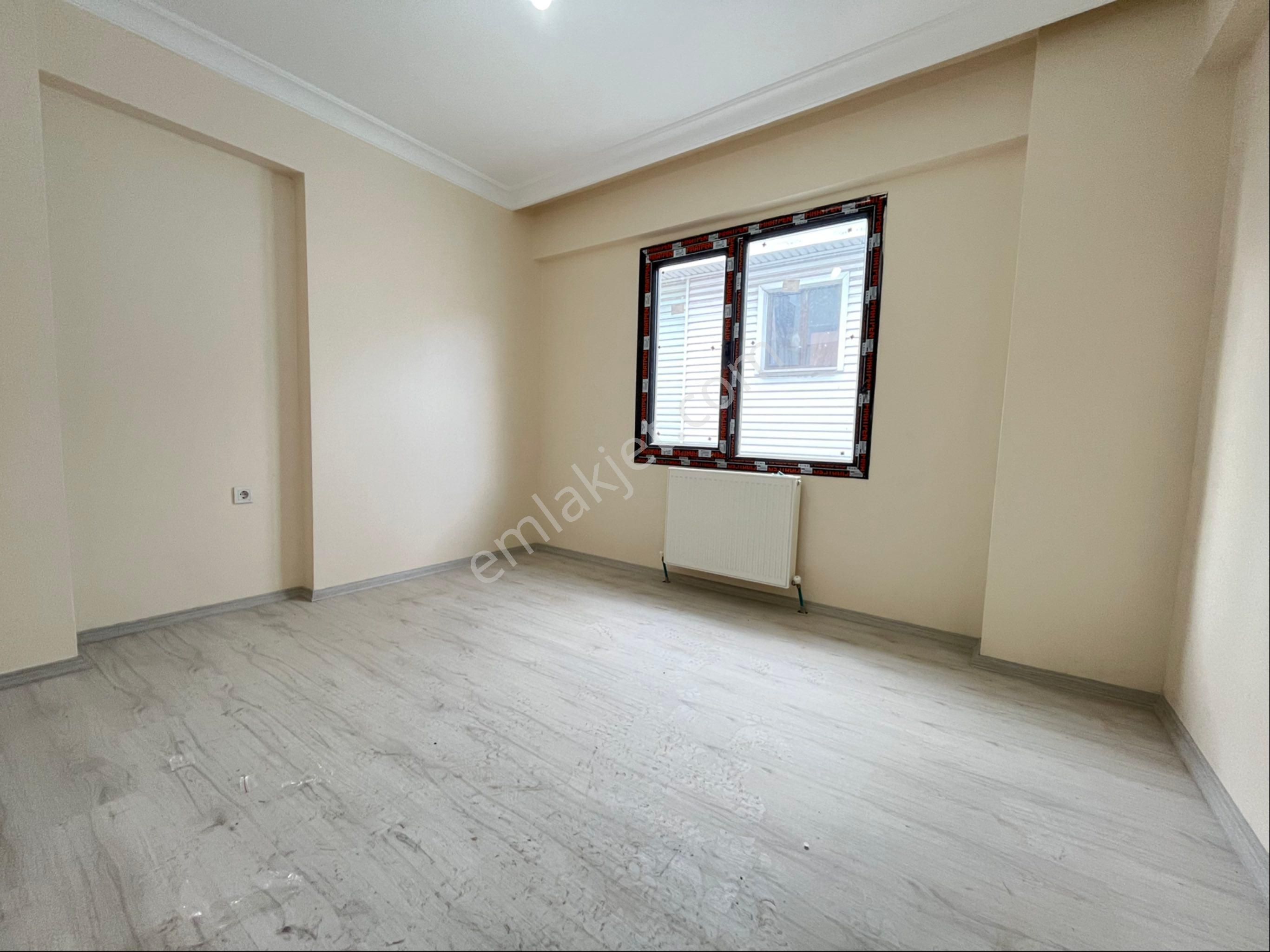 İmren Gayrimenkulden Kiralık 2+1 Arakat Cadde Üstü Yeni Bina - Görsel 24