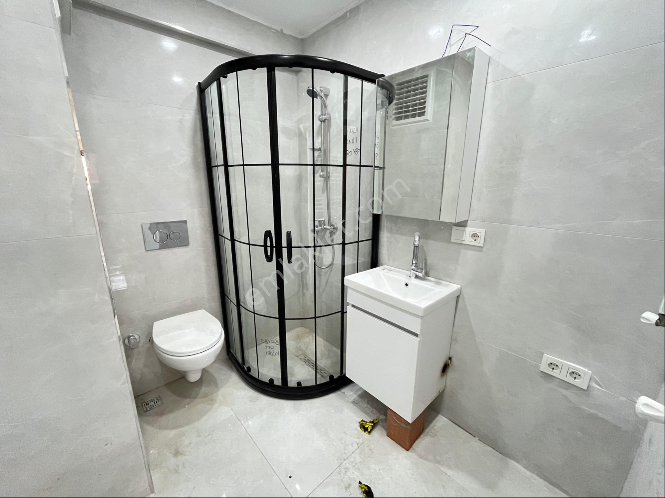 İmren Gayrimenkulden Kiralık 2+1 Arakat Cadde Üstü Yeni Bina - Görsel 32