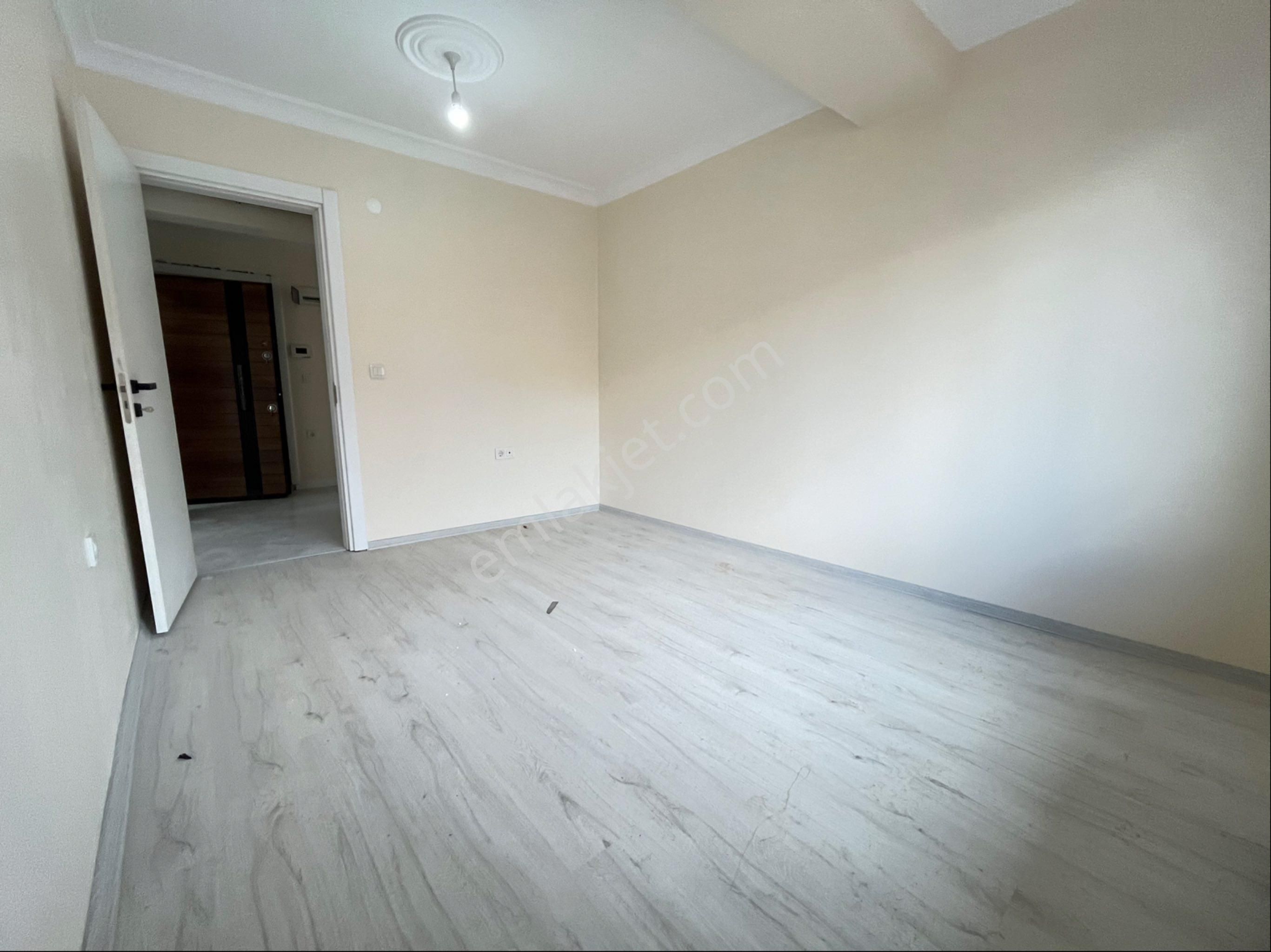 İmren Gayrimenkulden Kiralık 2+1 Arakat Cadde Üstü Yeni Bina - Görsel 19