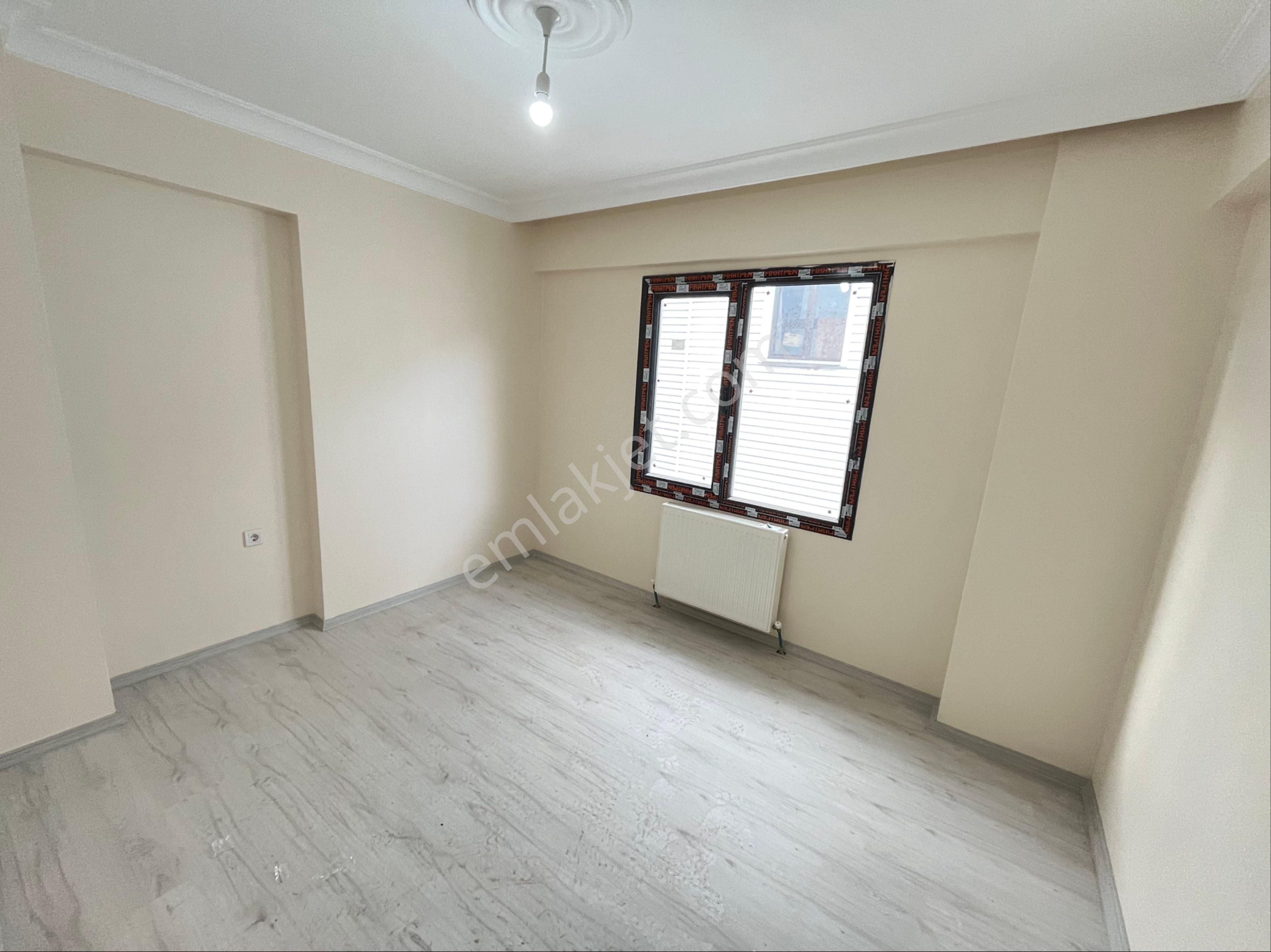 İmren Gayrimenkulden Kiralık 2+1 Arakat Cadde Üstü Yeni Bina - Görsel 31