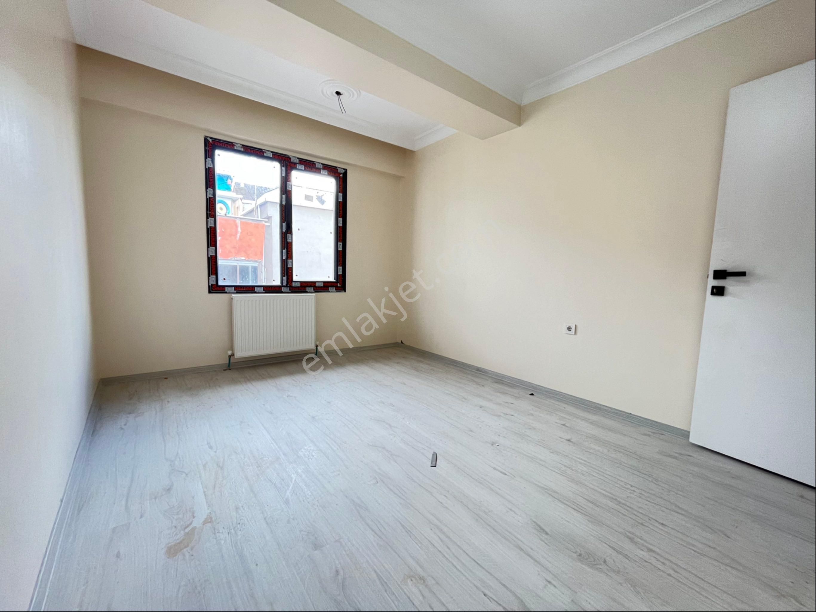 İmren Gayrimenkulden Kiralık 2+1 Arakat Cadde Üstü Yeni Bina - Görsel 17