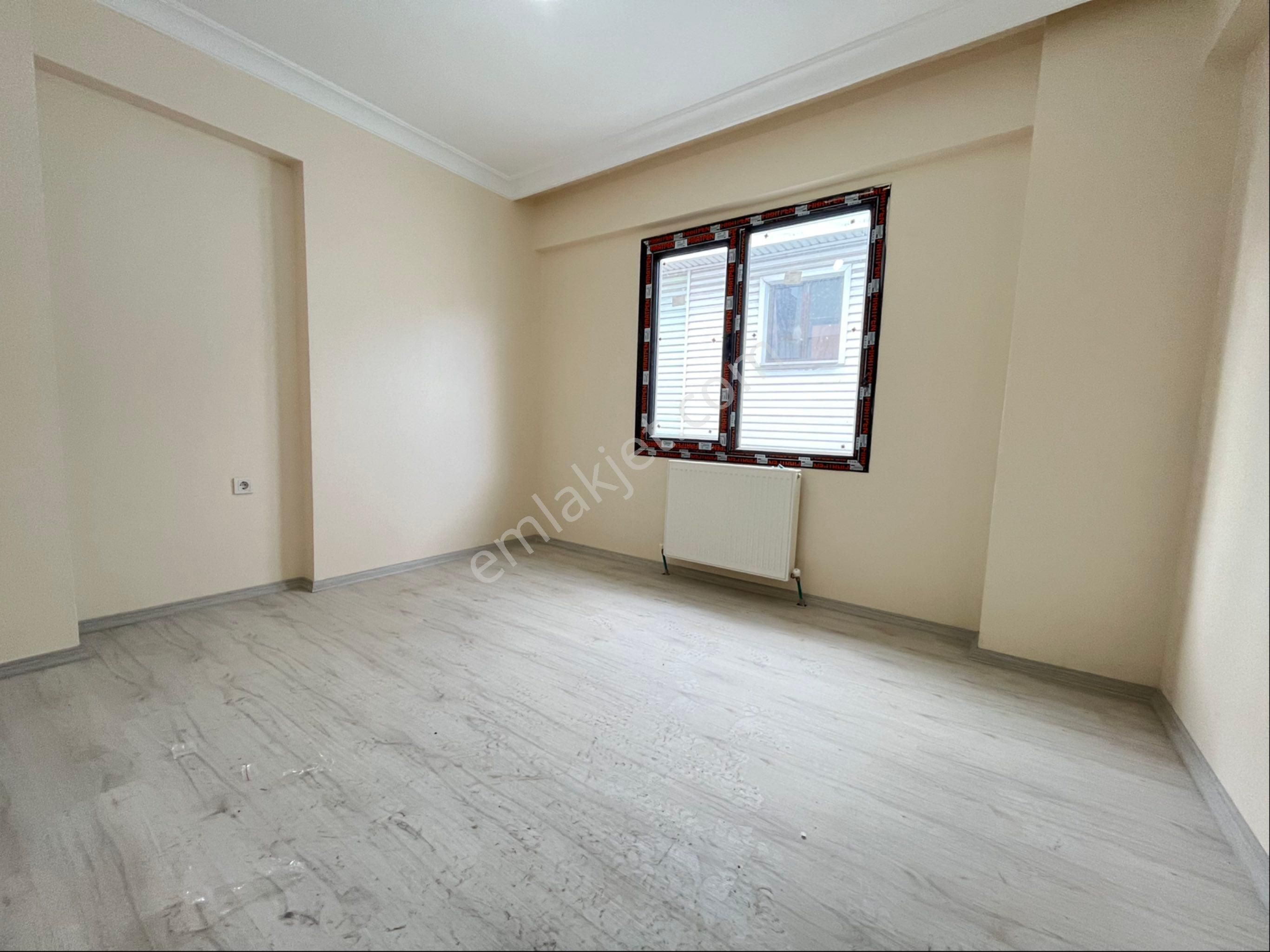İmren Gayrimenkulden Kiralık 2+1 Arakat Cadde Üstü Yeni Bina - Görsel 25
