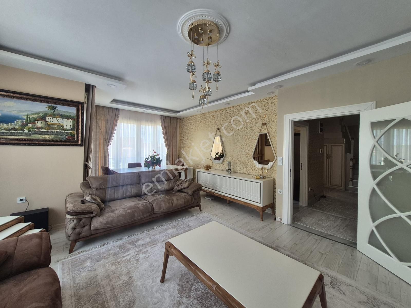 Seeworld 195m2 4+1 Teraslı Dekorlu Boş Fırsat Satılık Üst Dblx - Görsel 7