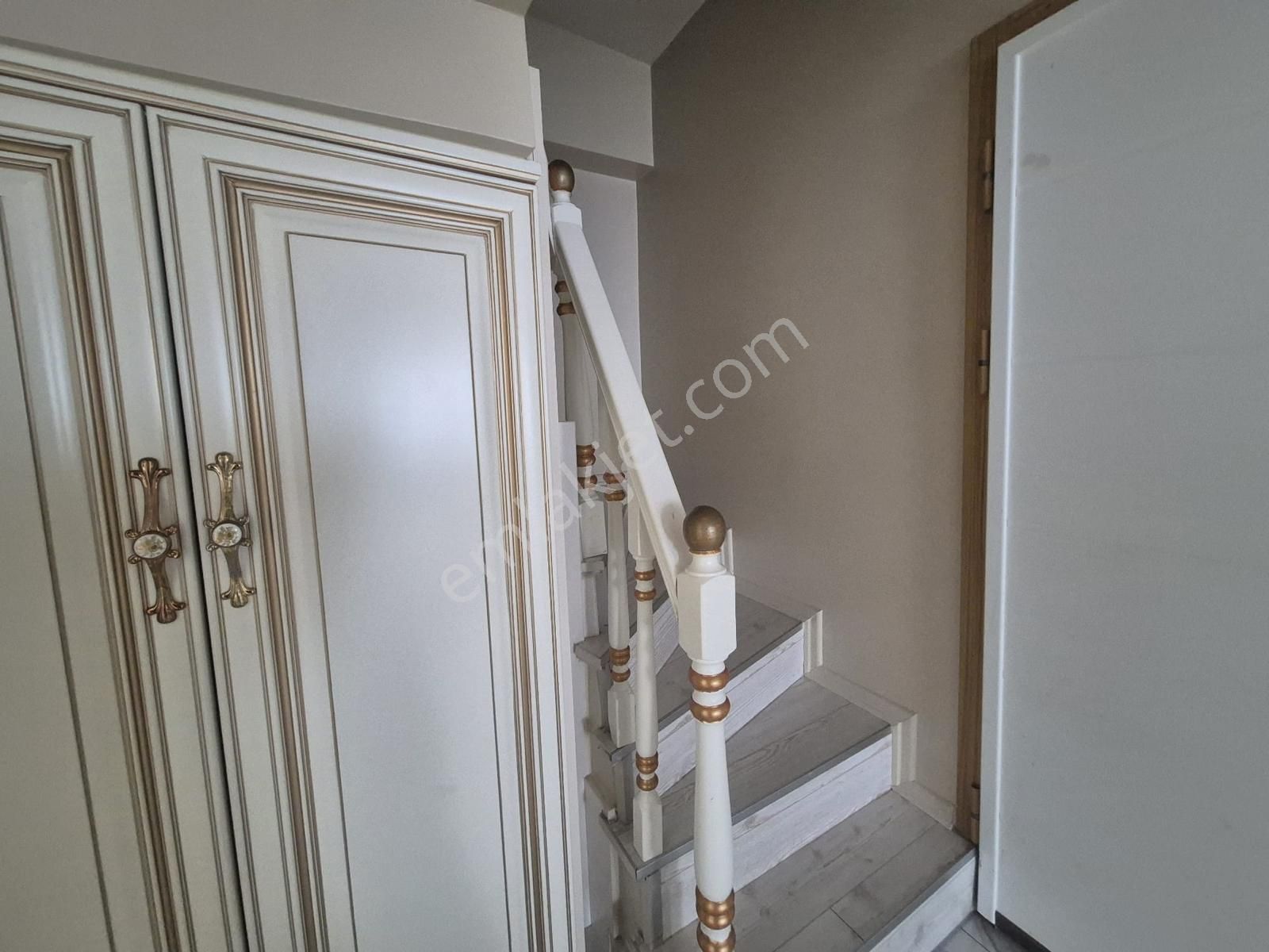 Seeworld 195m2 4+1 Teraslı Dekorlu Boş Fırsat Satılık Üst Dblx - Görsel 15