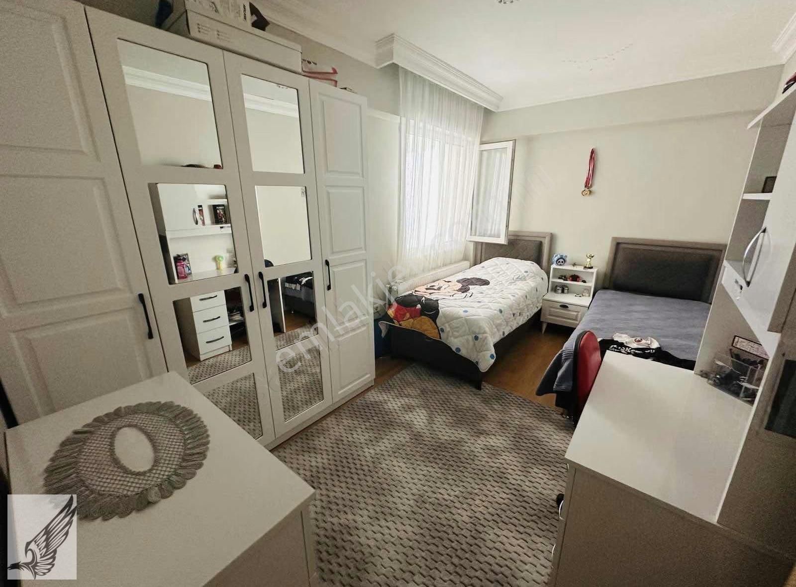 Çarşı Merkezinde 3+1 Kapalı Mutfaklı Fırsat Daire - Görsel 11