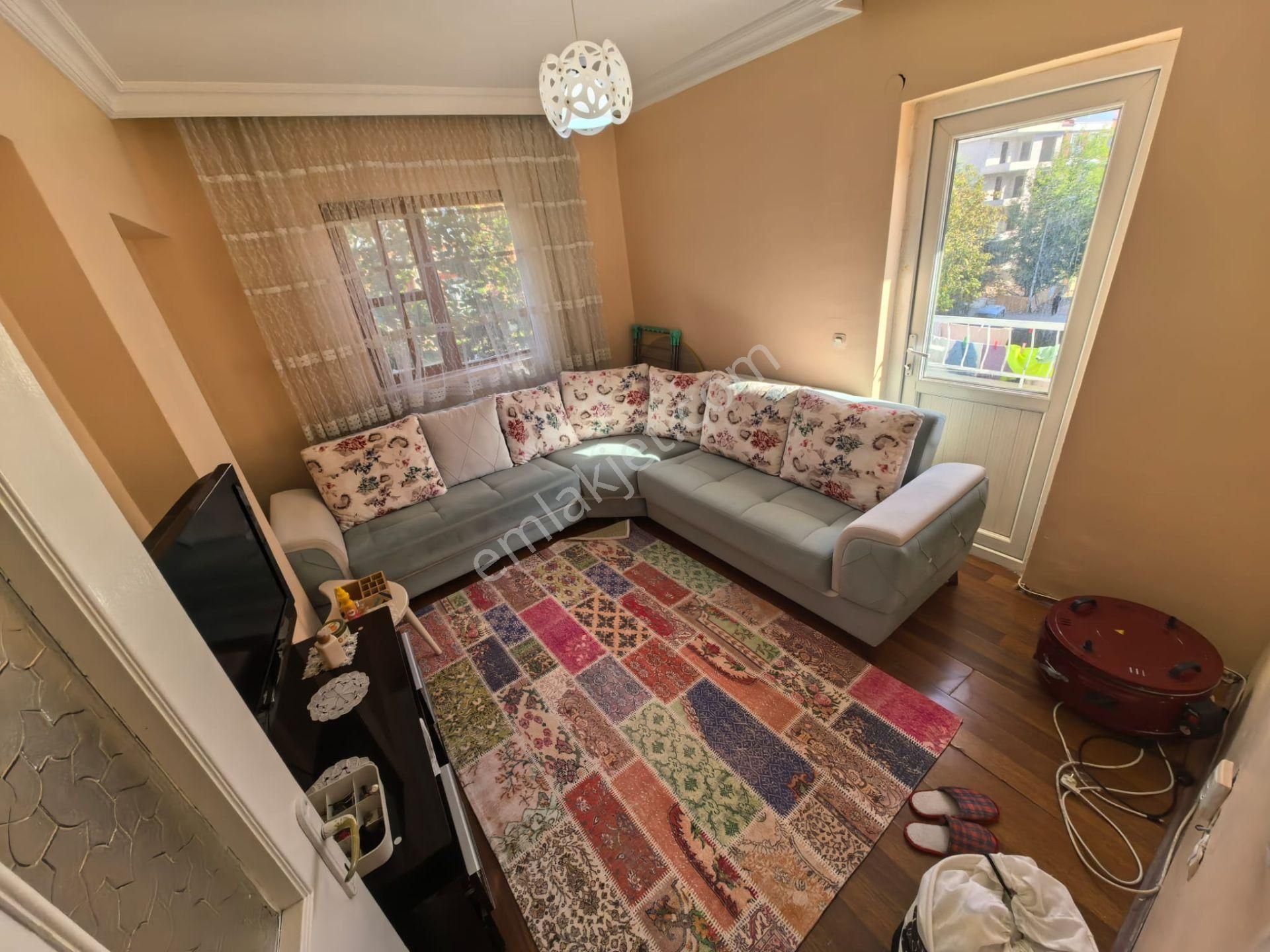 Bağlarbaşı Mahallesi'nde Ara Katta Yapılı 3+1 Daire! - Görsel 15