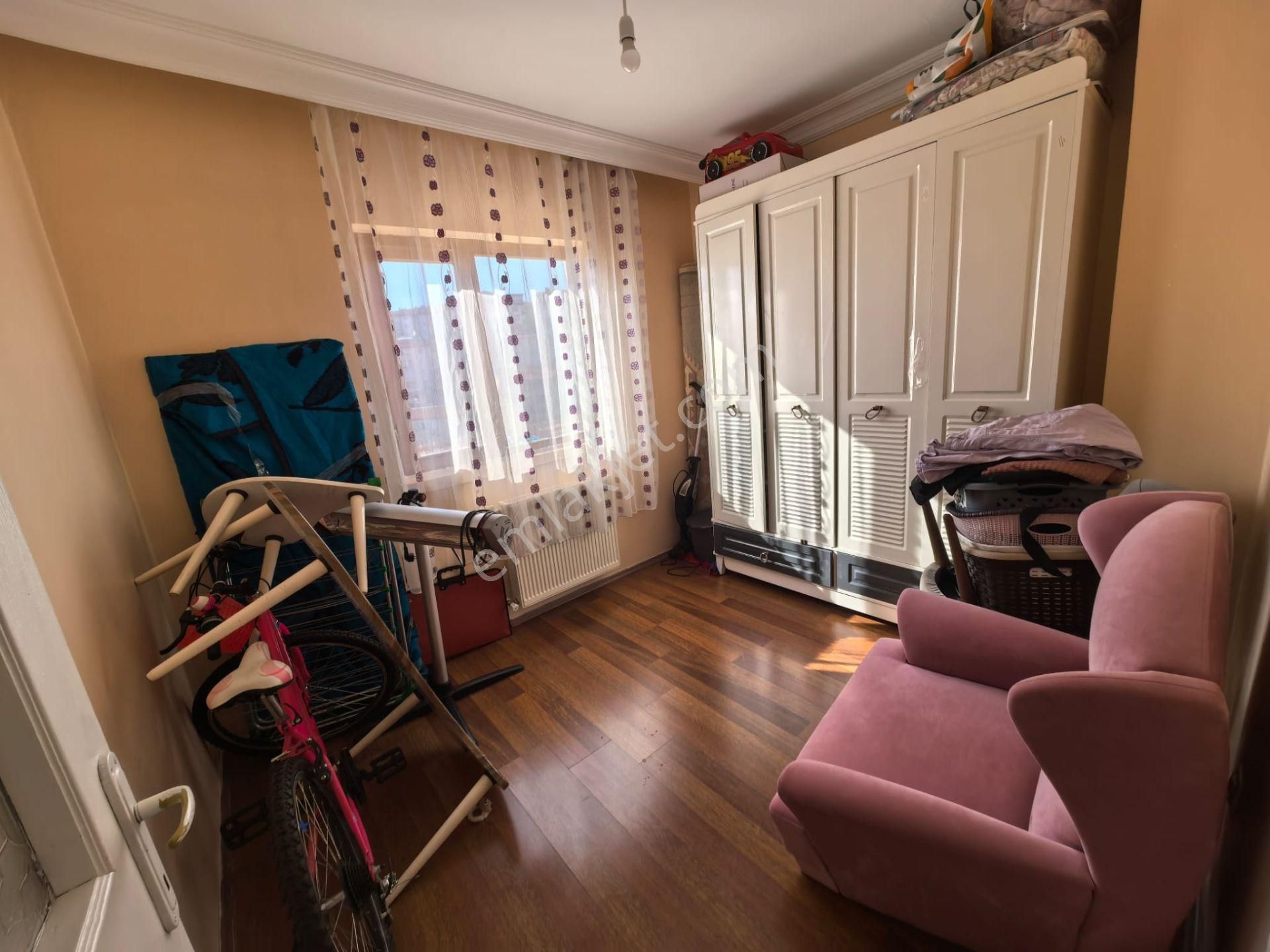 Bağlarbaşı Mahallesi'nde Ara Katta Yapılı 3+1 Daire! - Görsel 23