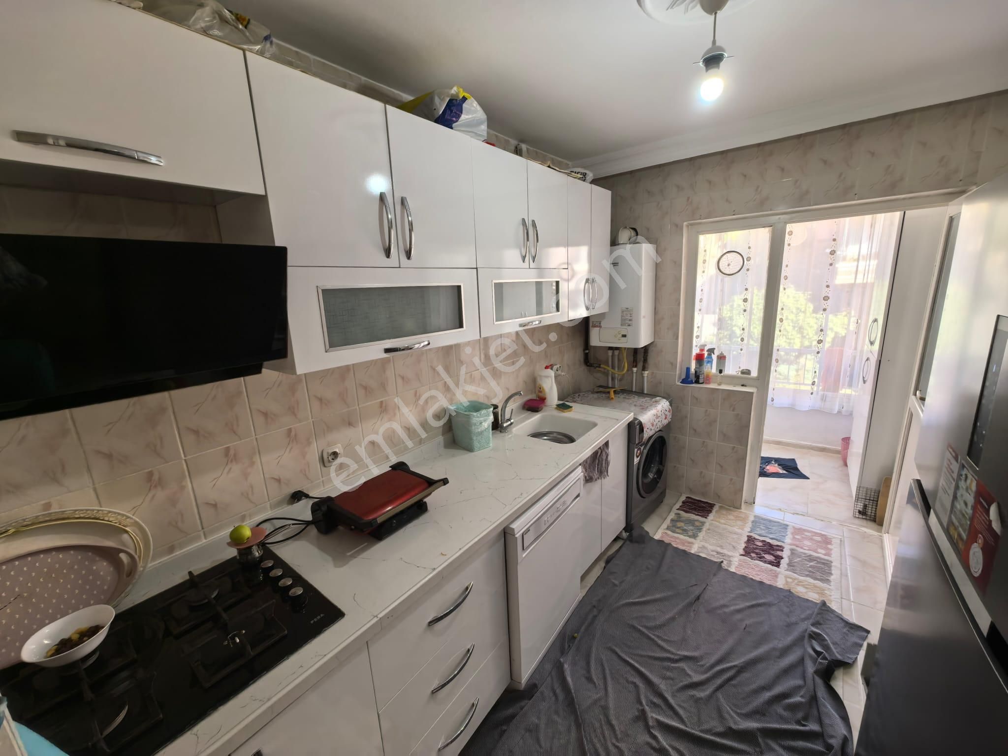 Bağlarbaşı Mahallesi'nde Ara Katta Yapılı 3+1 Daire! - Görsel 2