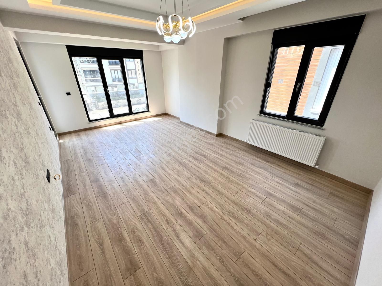 Cantan Emlaktan Akçay Sıfır Geniş Balkonlu Şık Tasarımlı Lüks 2+1 Daire - Görsel 29