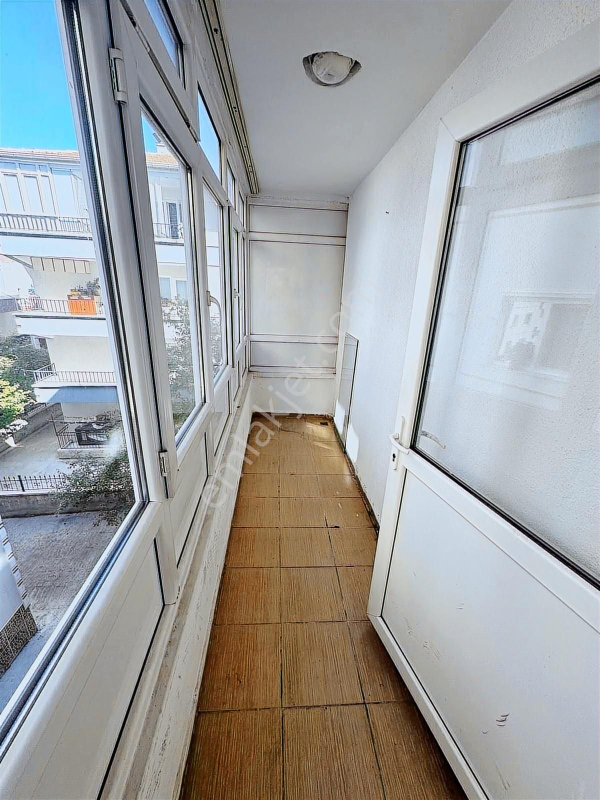 Sincan Selçuklu Mah'de 3+1 Ara Kat 14 Yıllık Fırsat Dairesi - Görsel 23