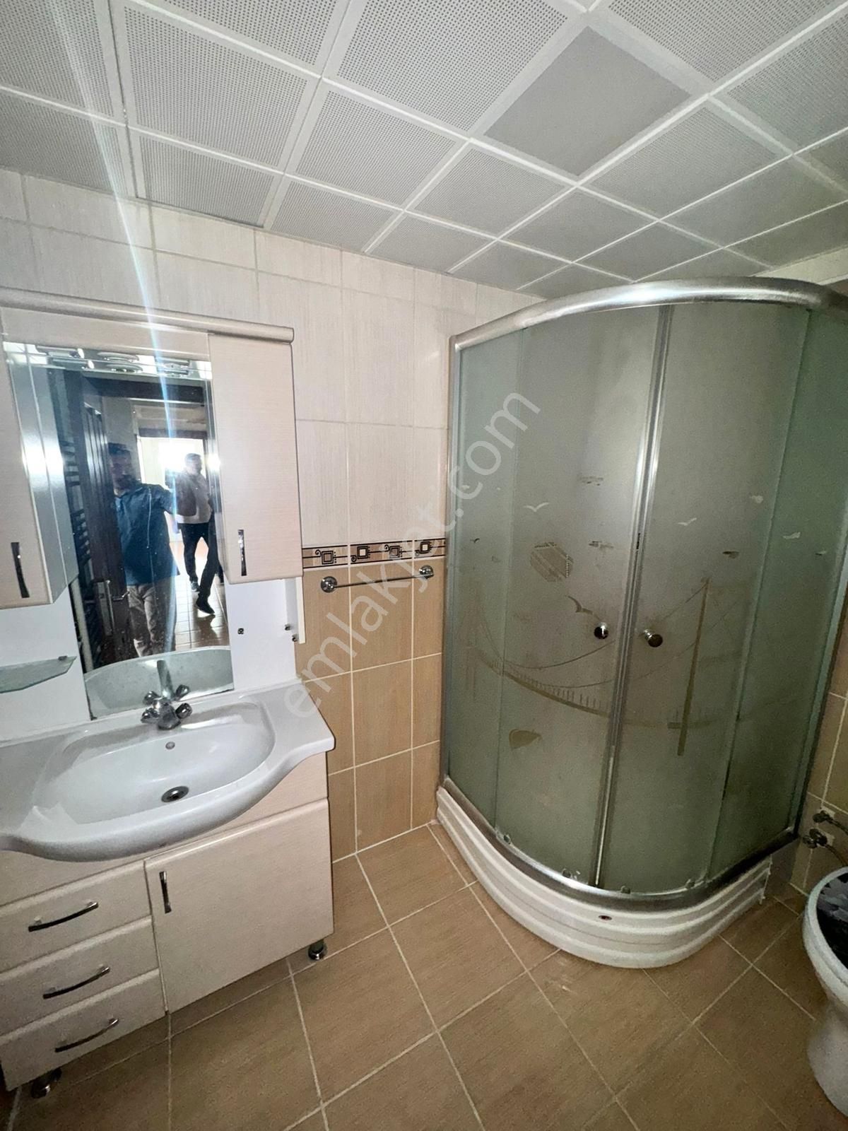 Sincan Selçuklu Mah'de 3+1 Ara Kat 14 Yıllık Fırsat Dairesi - Görsel 24